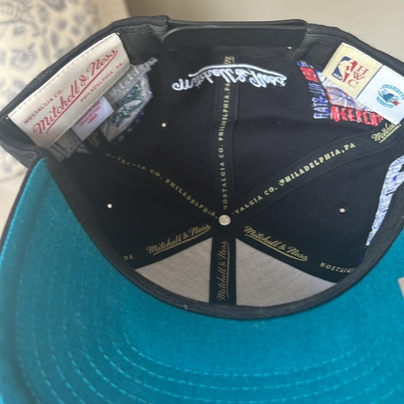Mitchell & Ness Charlotte Hornet Hat Black Embroidered Patches Snap Back New OS - Picture 15 of 16